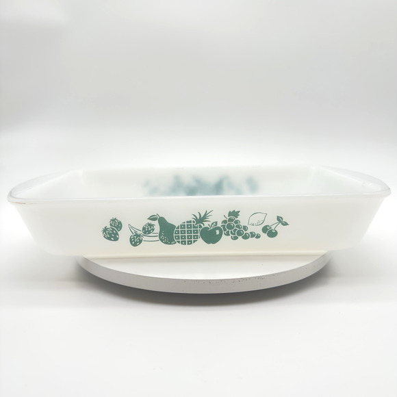 Glasbake Baking Casserole Dish Retro Blue Fruit Milk Glass 2.5 Qt 8"x12.5" - Picture 3 of 12